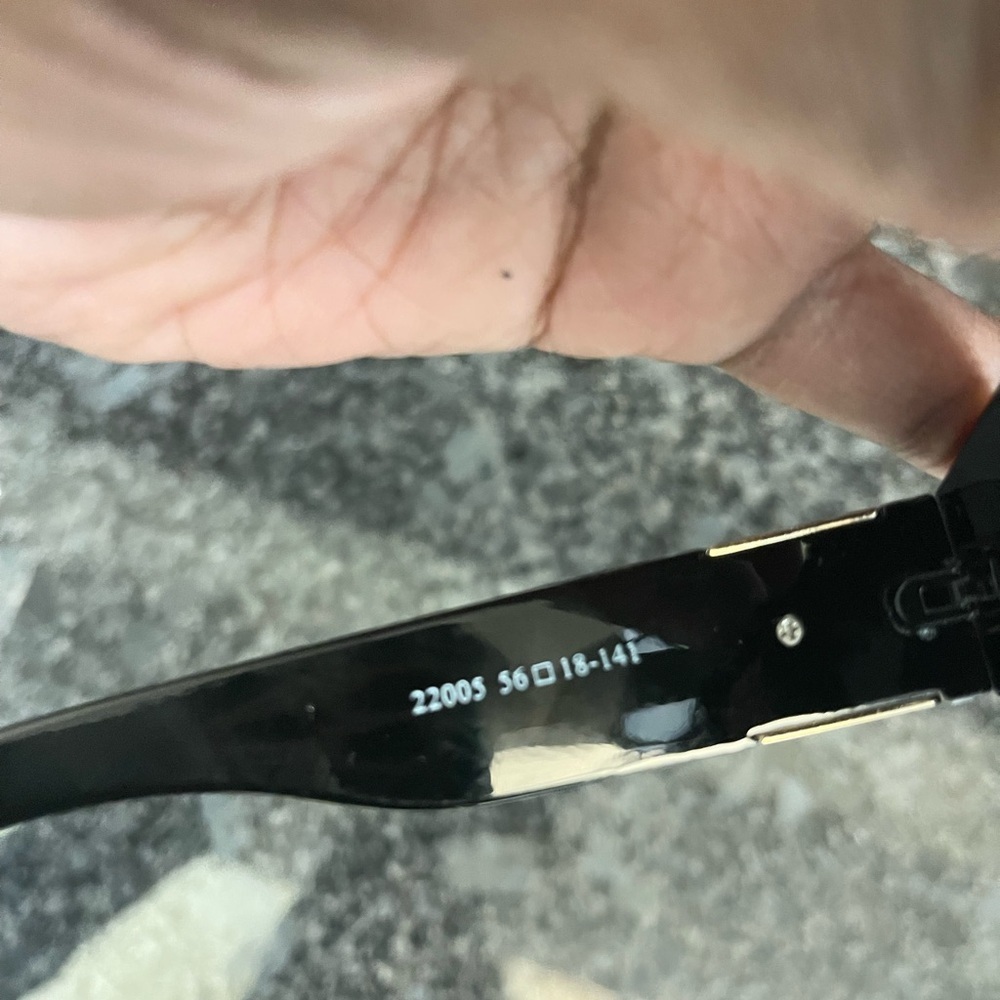 Versace Sunglasses - Picture 4 of 4